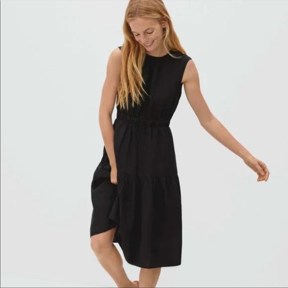 Everlane Dresses & Skirts - Everlane Black Linen Open Back Dress